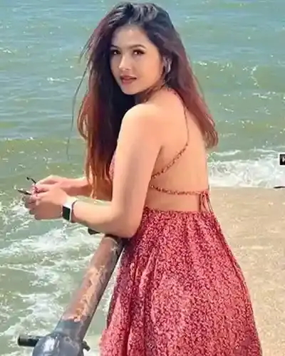 Call Girls in East Nimar